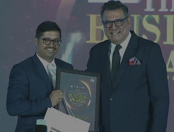 Mr KK Rath Receiving Times Business Awards 2023